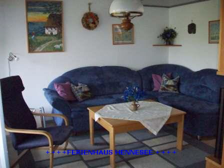  FERIENHAUS HENNESEE   Wohnraum
