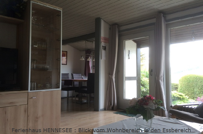 Wohn-Essbereich Ferienhaus HENNESEE FEWO  Sauerland Ferienpark Feriendorf